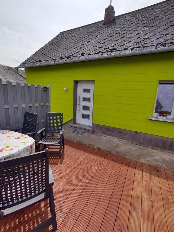 Apartamento Haus Rosi Lutzerath Exterior foto