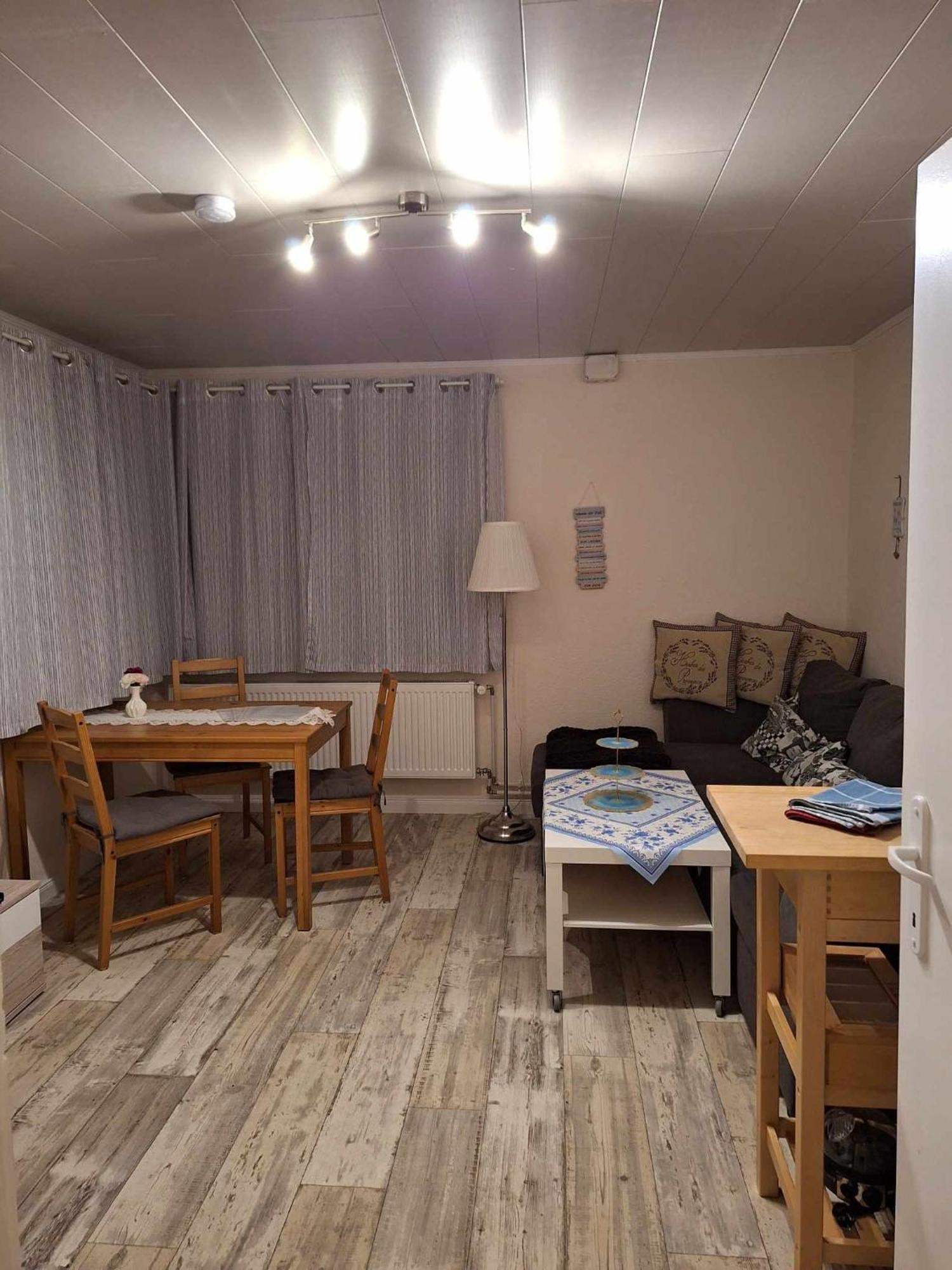 Apartamento Haus Rosi Lutzerath Exterior foto